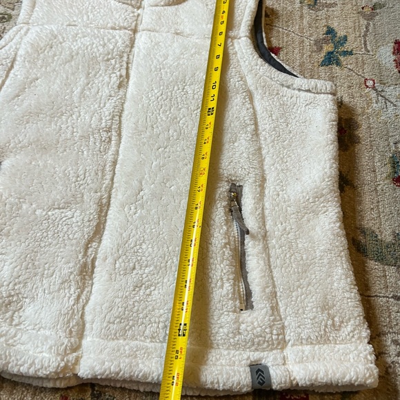 Free Country Womens Faux Fur Vest Size XL Soft Sleeveless Zip Pockets White - Picture 8 of 14
